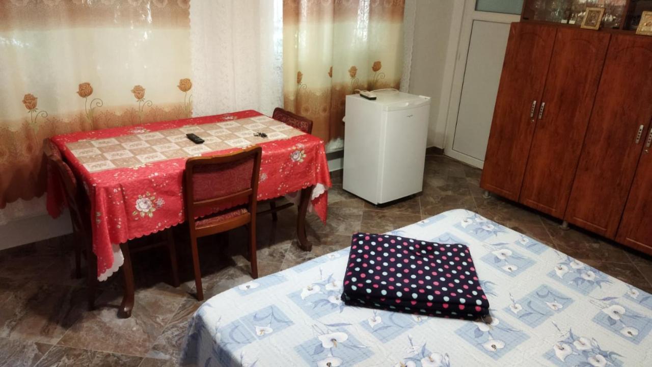 Casa Din Gradina Villa เอโฟรีเอซูด ภายนอก รูปภาพ