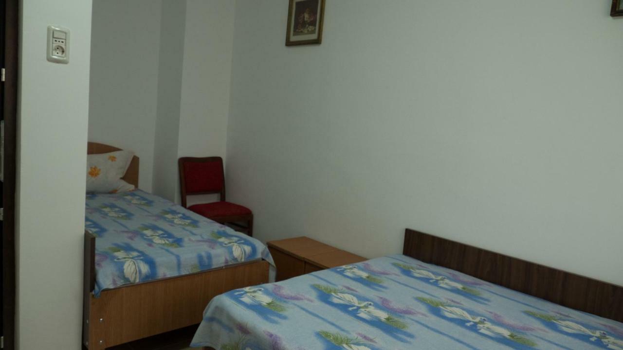 Casa Din Gradina Villa เอโฟรีเอซูด ภายนอก รูปภาพ